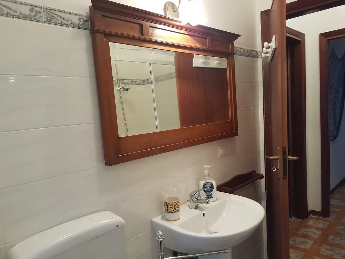 Вилла Casabianca Sea House Мессина Дом отдыха